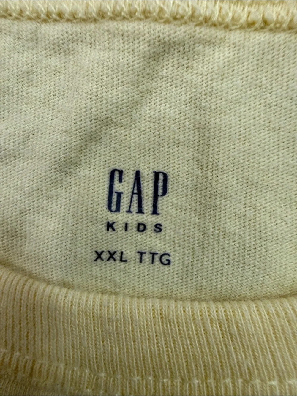 GAP light yellow